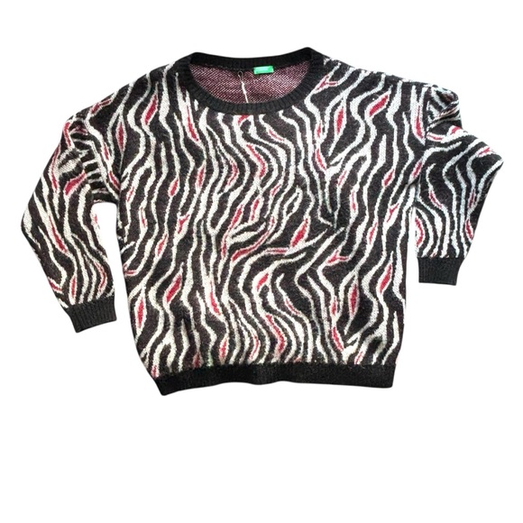 United Colors Of Benetton Mohair blend Black + Red Zebra design Sweater Med NWT - Picture 3 of 11